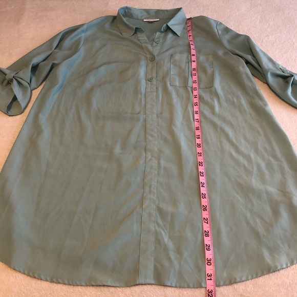 Liz Lange Maternity mint green sheer 3/4sleeve top - Picture 6 of 7